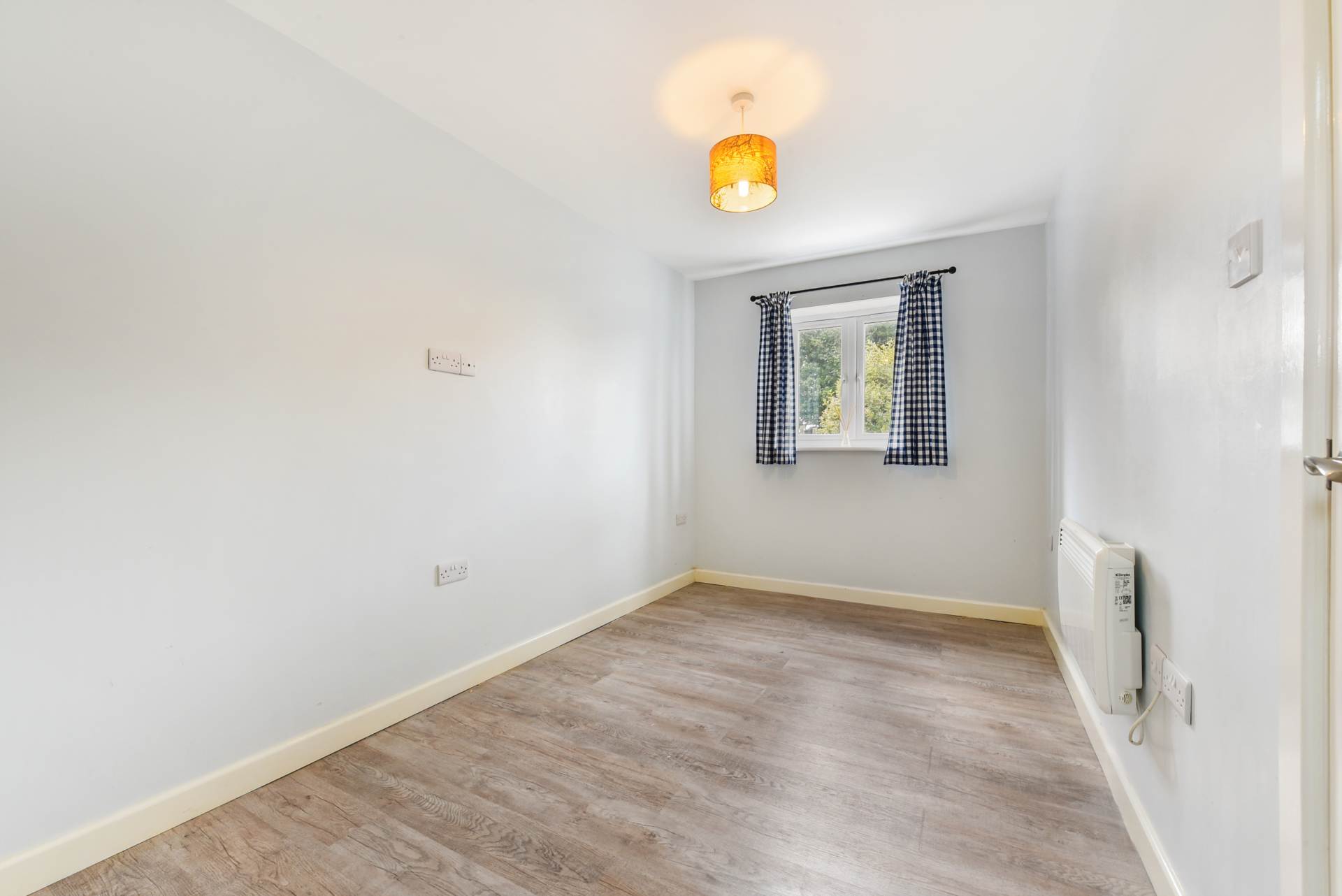 Additional Property Image 4 bedroom Semi Detached for sale in Chichester 6
