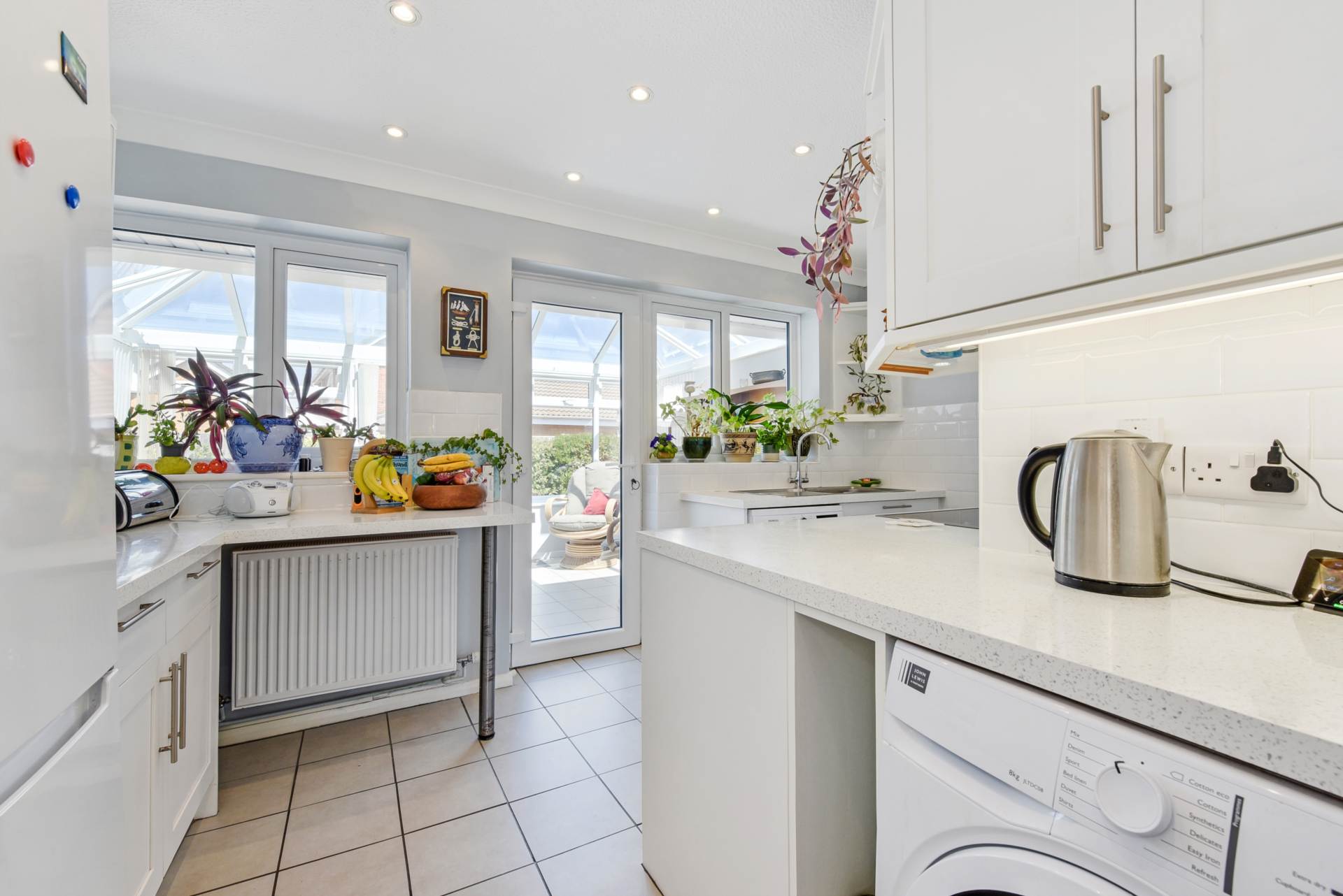 Additional Property Image 2 bedroom Detached Bungalow for sale in Chichester 3
