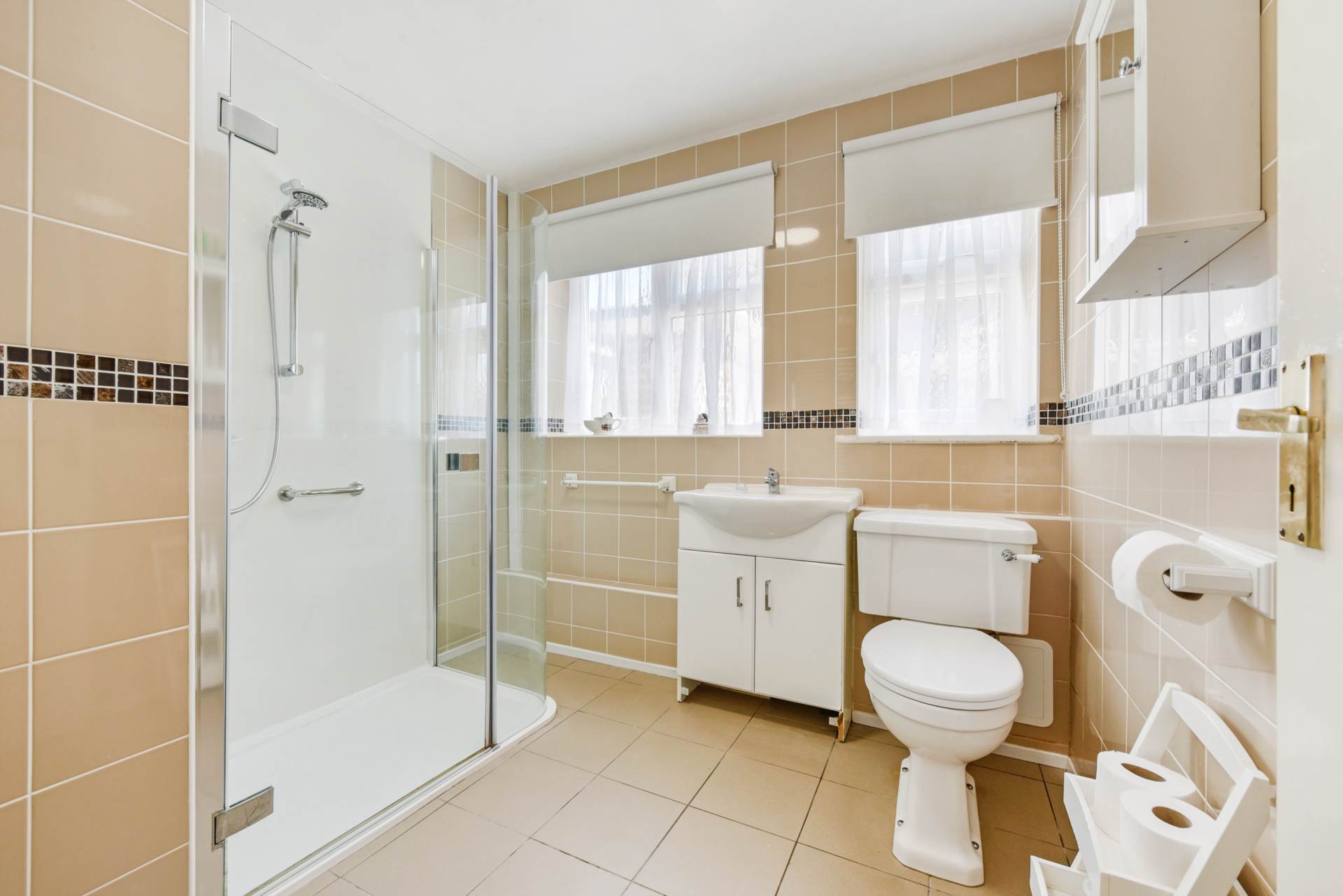 Additional Property Image 2 bedroom Detached Bungalow for sale in Chichester 13