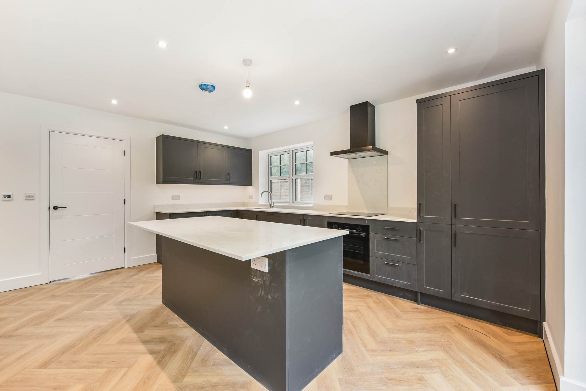 Additional Property Image 4 bedroom Detached for sale in Chichester 5