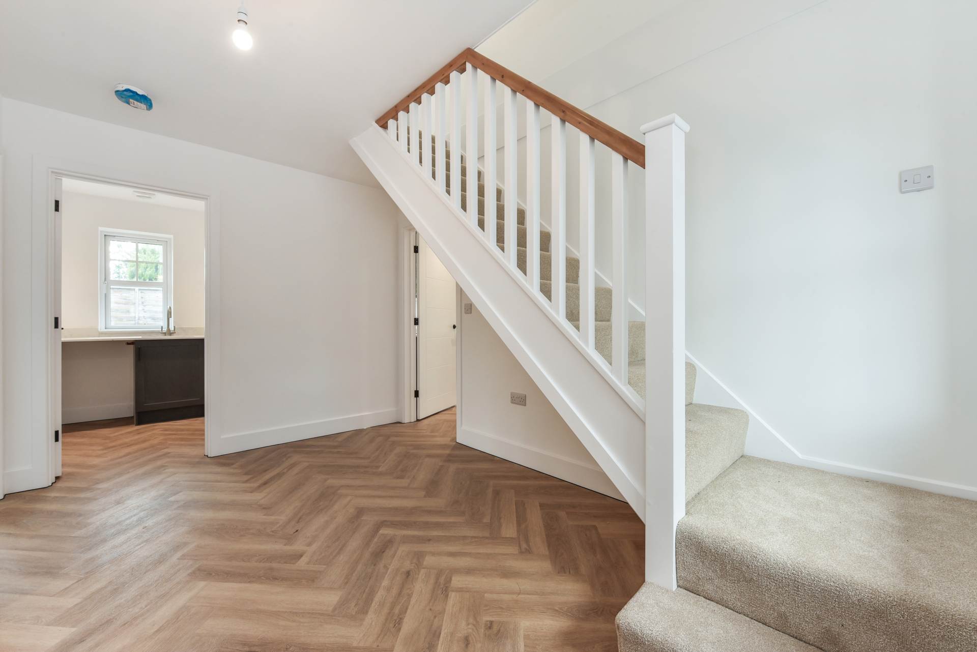 Additional Property Image 4 bedroom Detached for sale in Chichester 18