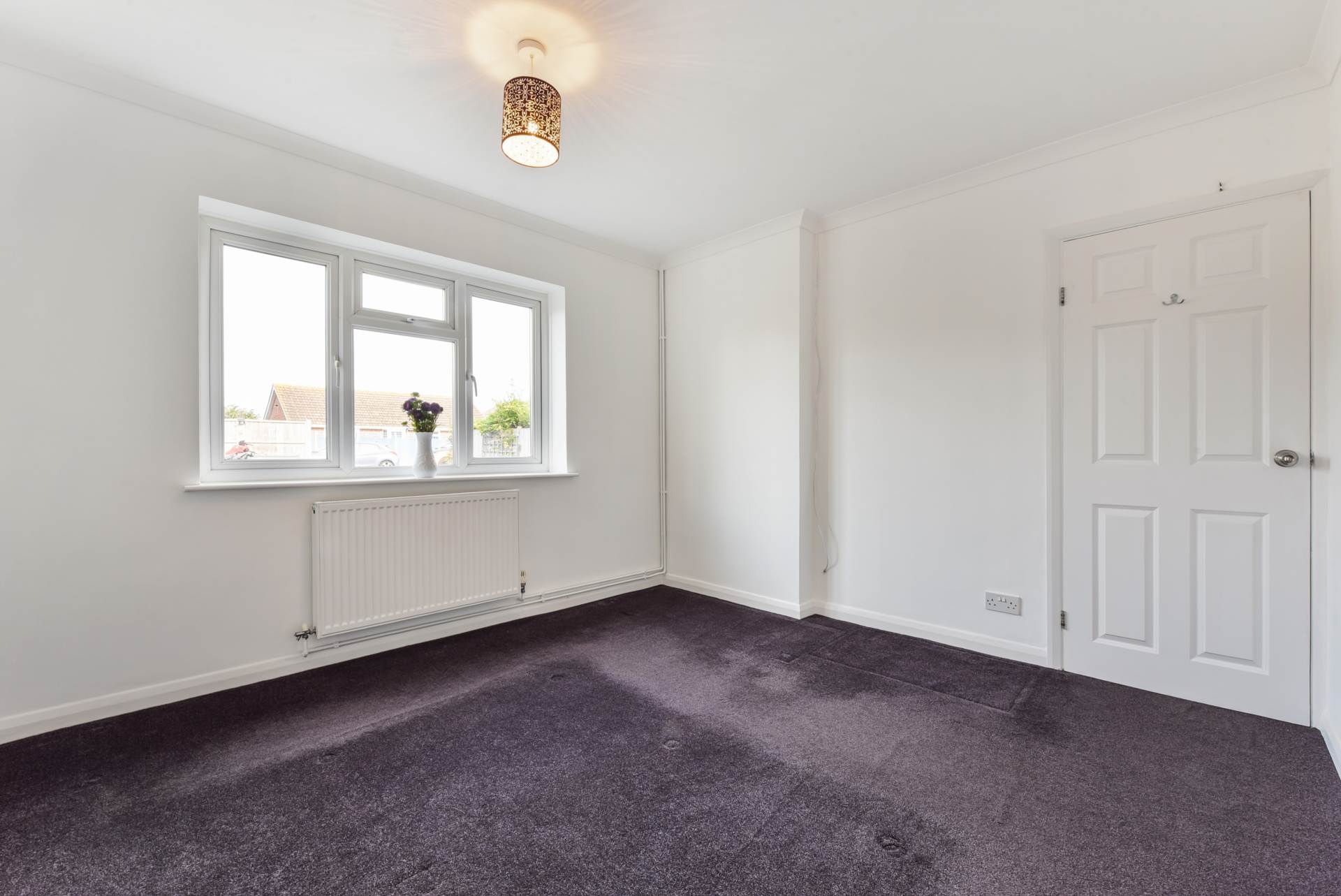 Additional Property Image 2 bedroom Detached Bungalow for sale in Chichester 11