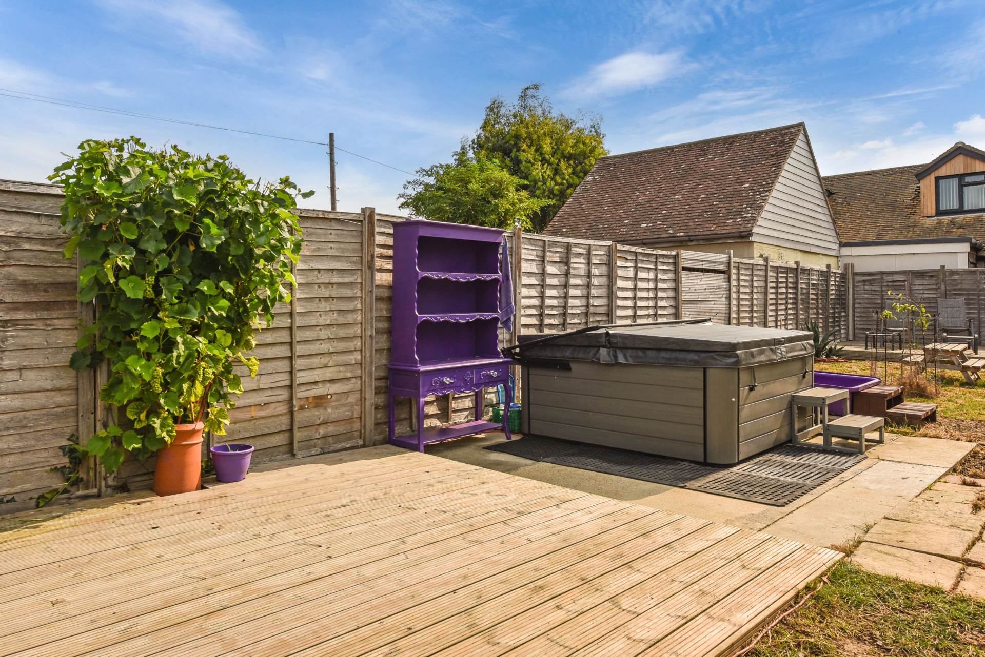 Additional Property Image 2 bedroom Detached Bungalow for sale in Chichester 21