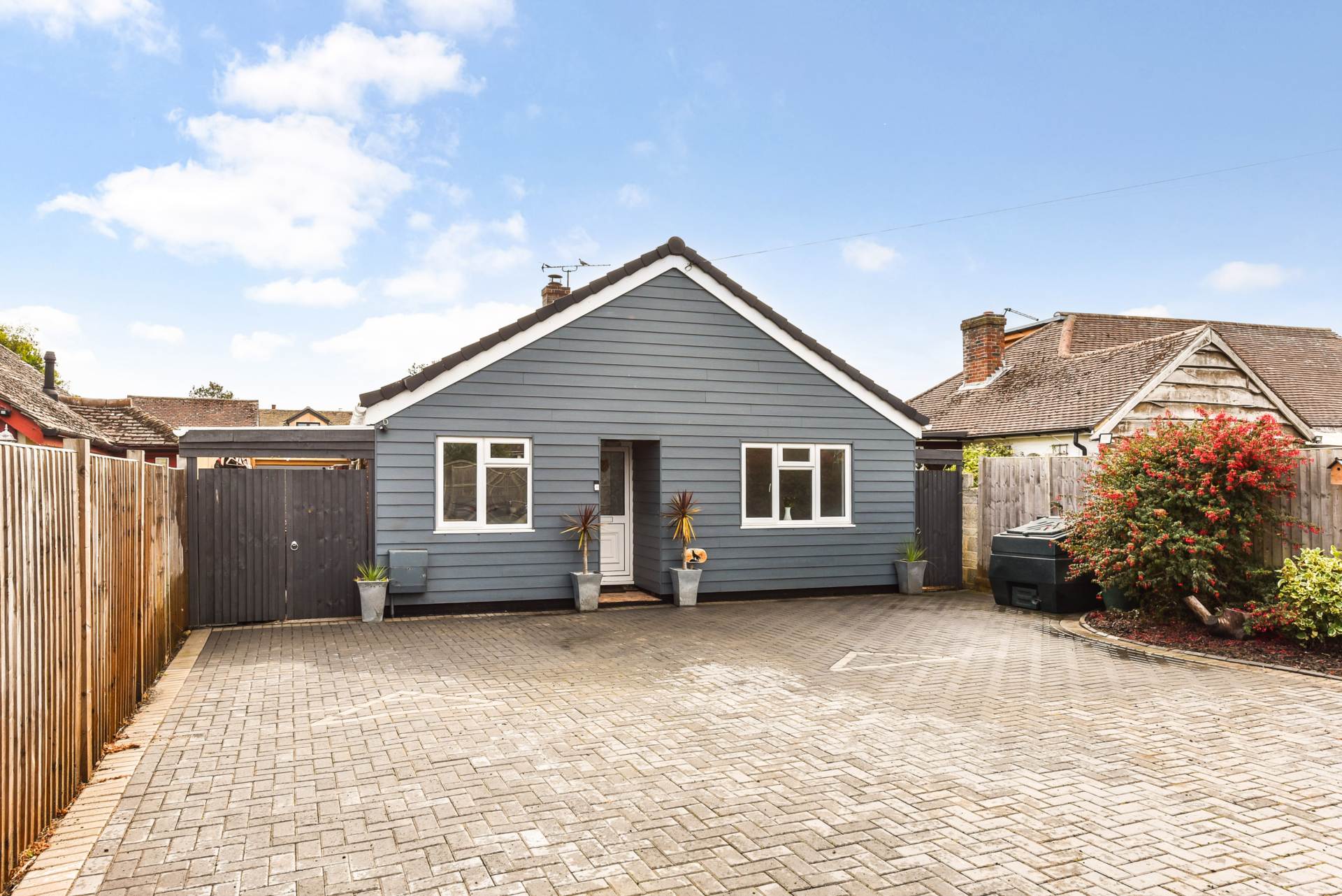 Additional Property Image 2 bedroom Detached Bungalow for sale in Chichester 26