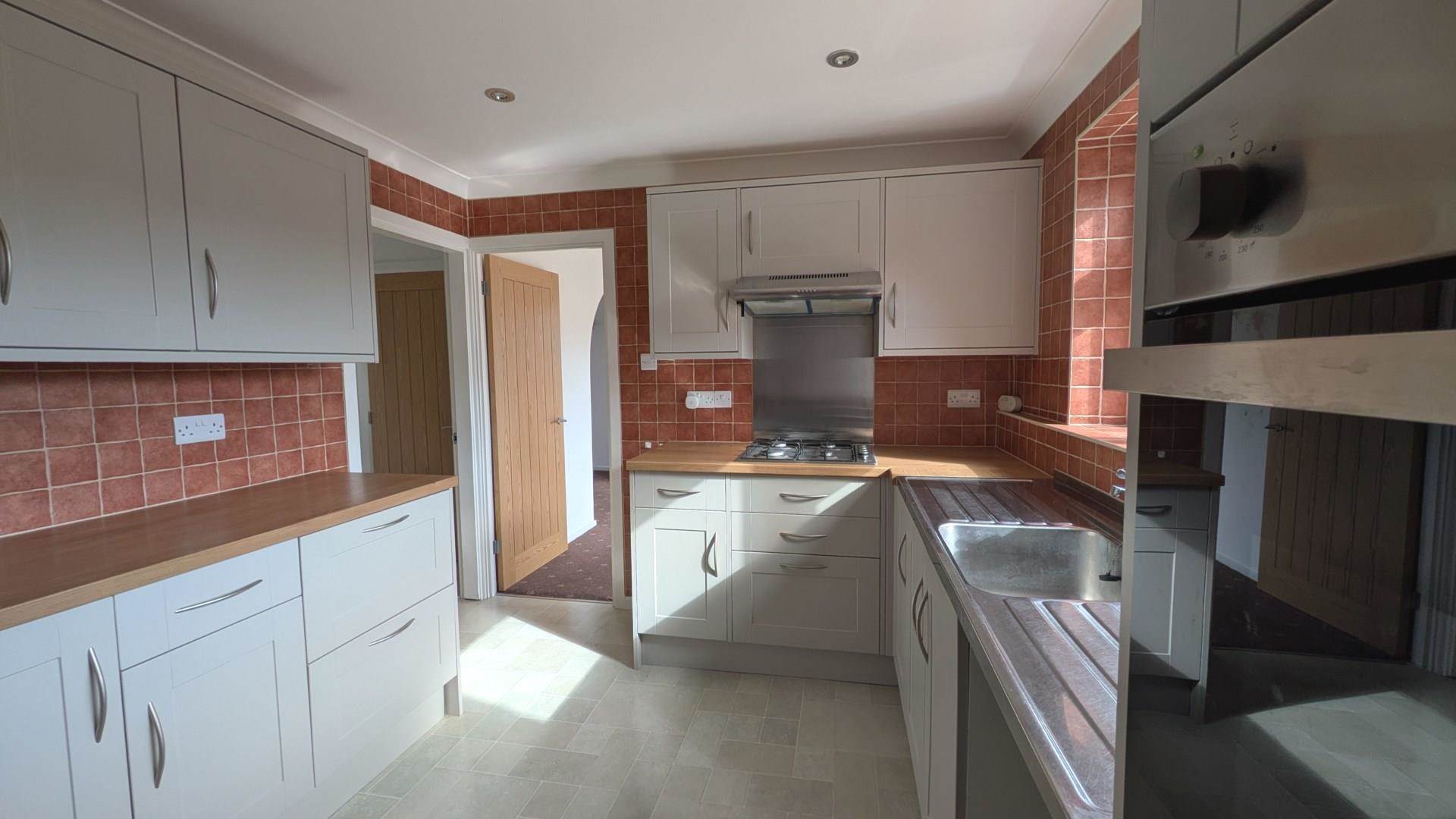 Additional Property Image 3 bedroom Link Detached House to rent in Chichester 2