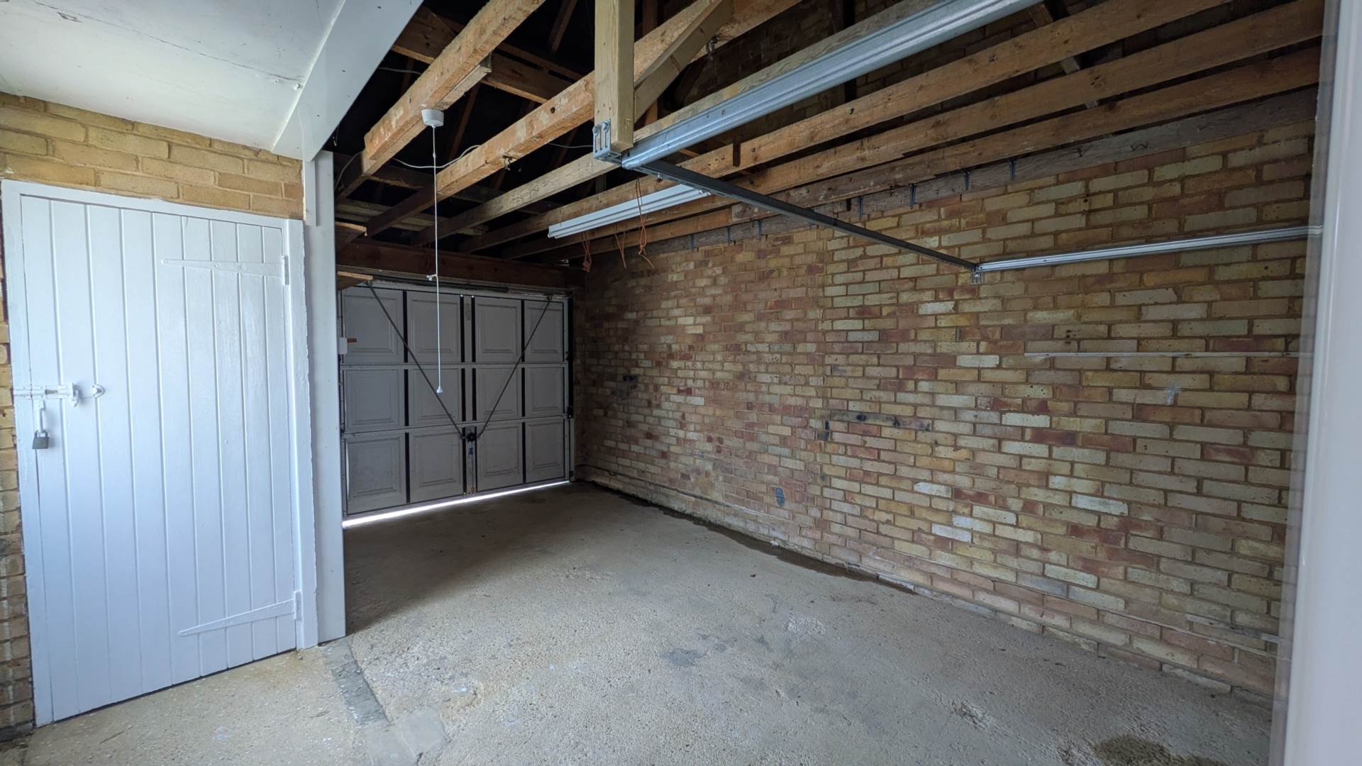 Additional Property Image 3 bedroom Link Detached House to rent in Chichester 10