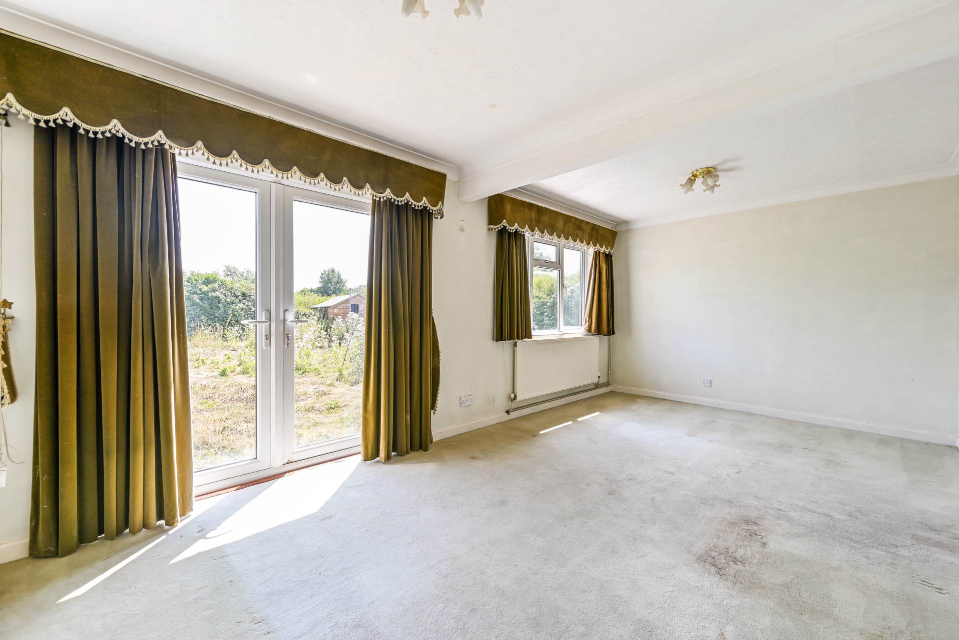 Additional Property Image 5 bedroom Detached for sale in Chichester 2