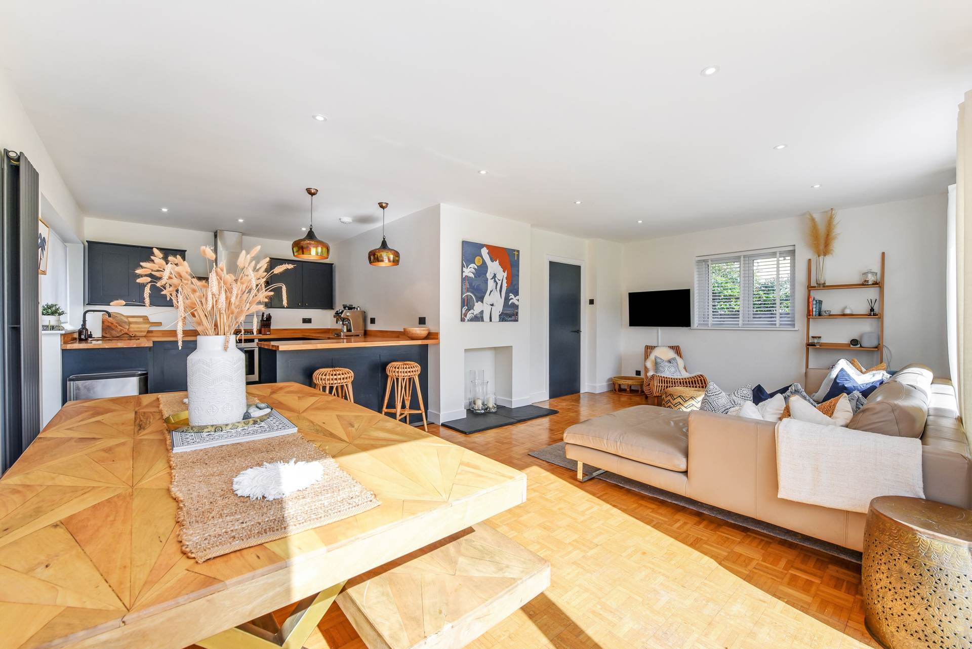 Additional Property Image 2 bedroom Detached Bungalow for sale in Chichester 2