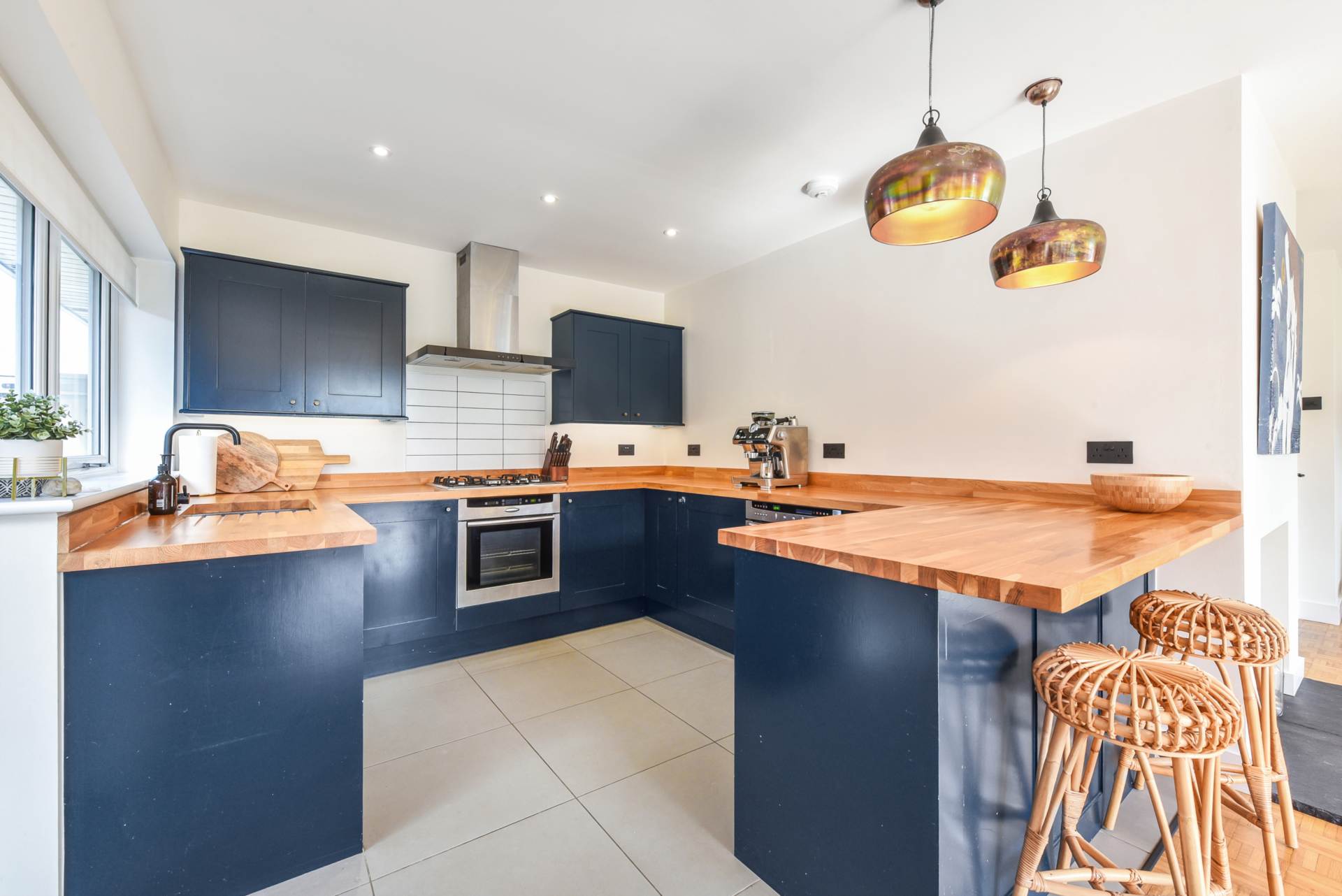 Additional Property Image 2 bedroom Detached Bungalow for sale in Chichester 4