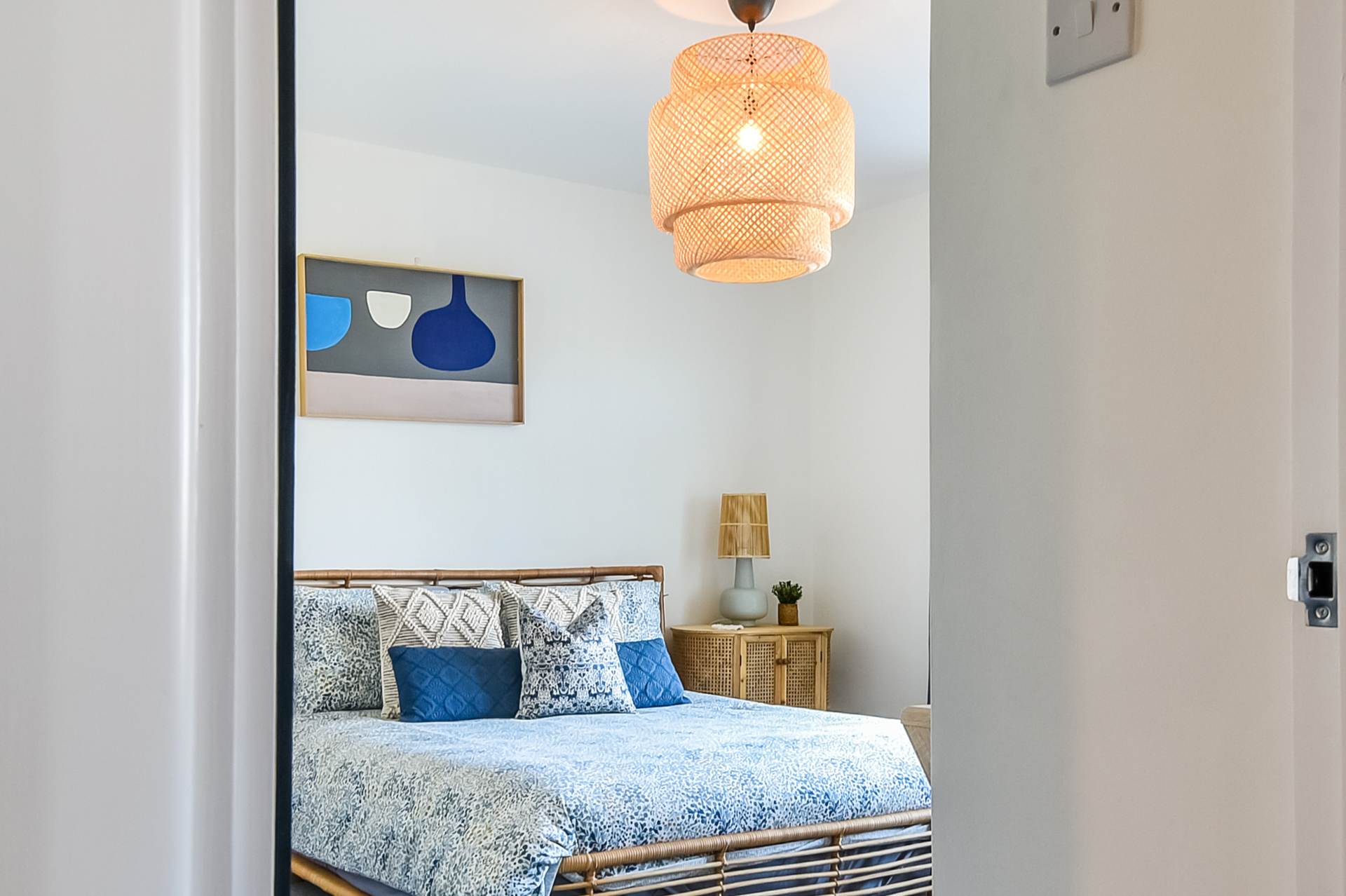 Additional Property Image 2 bedroom Detached Bungalow for sale in Chichester 14