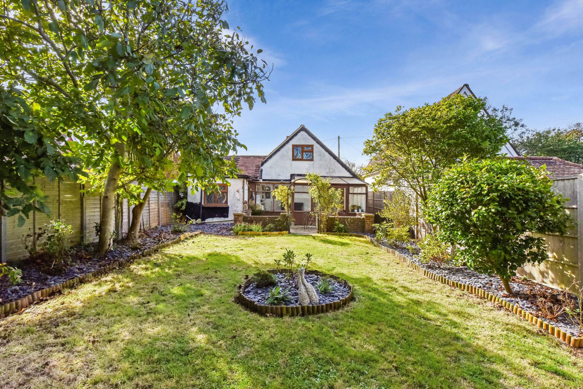 Additional Property Image 2 bedroom Detached Bungalow for sale in Chichester 14