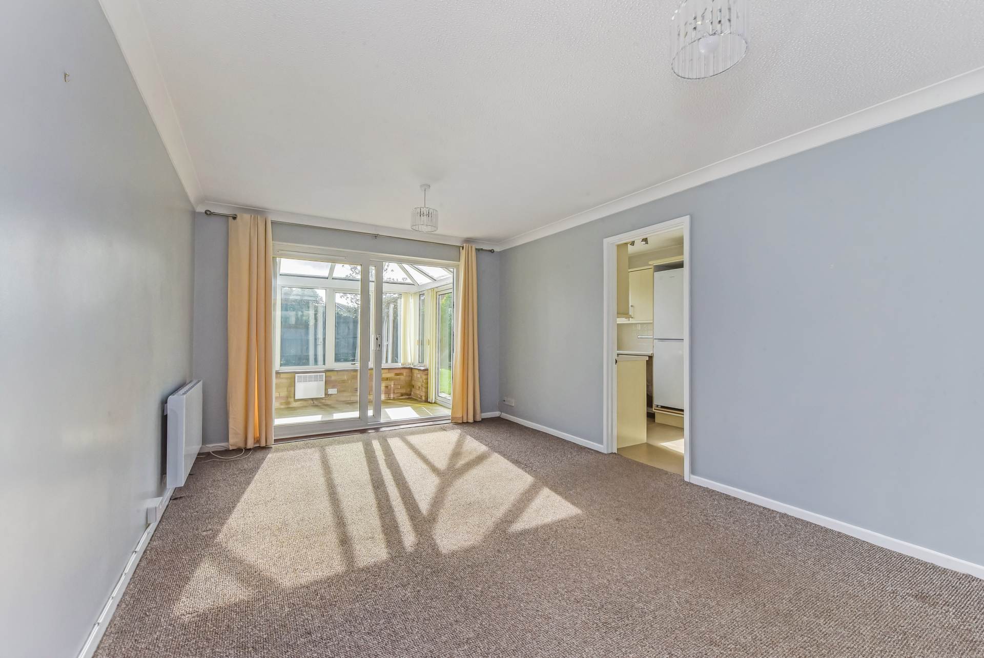 Additional Property Image 2 bedroom Detached Bungalow for sale in Chichester 6