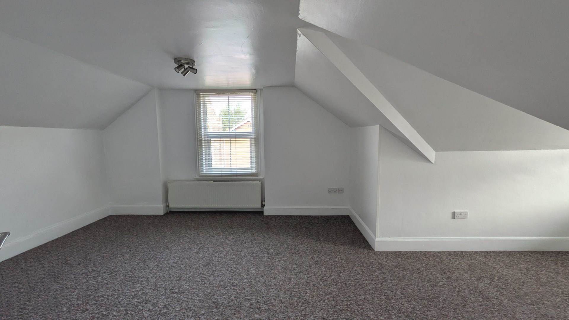 Additional Property Image 2 bedroom Flat to rent in Bognor Regis 5