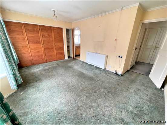 Additional Property Image 1 bedroom Serviced Apartments for sale in Exmouth 11