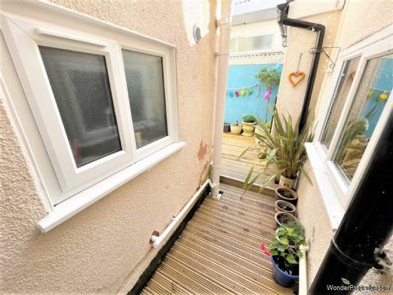 Additional Property Image 2 bedroom Terraced for sale in Exmouth 18