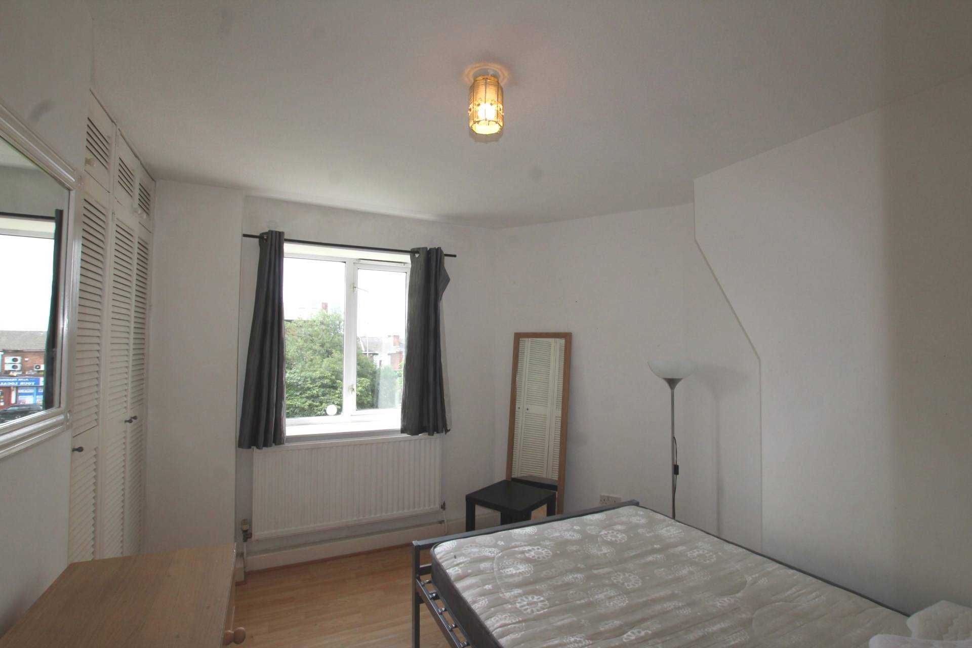 Additional Property Image 3 bedroom Apartment to rent in Salford 5