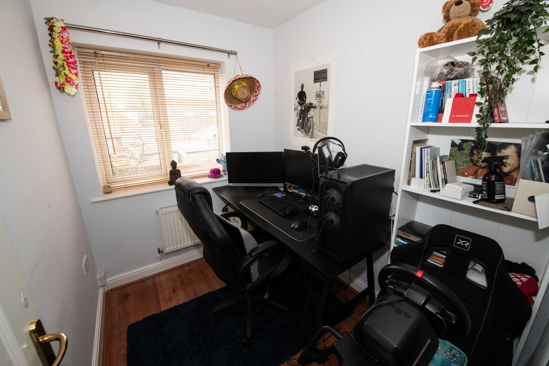 Additional Property Image 3 bedroom Mews to rent in Bury 9