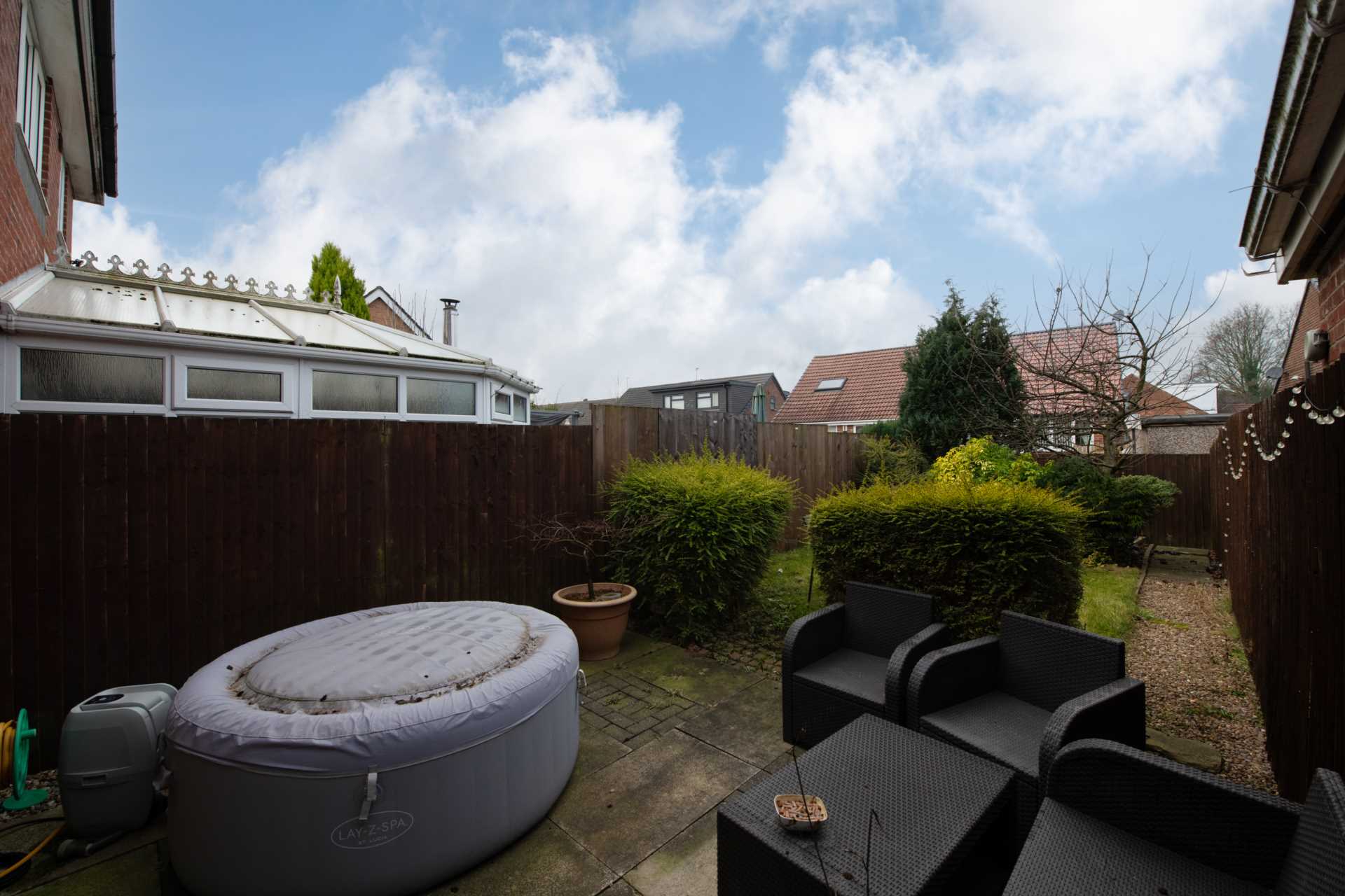 Additional Property Image 3 bedroom Mews to rent in Bury 11