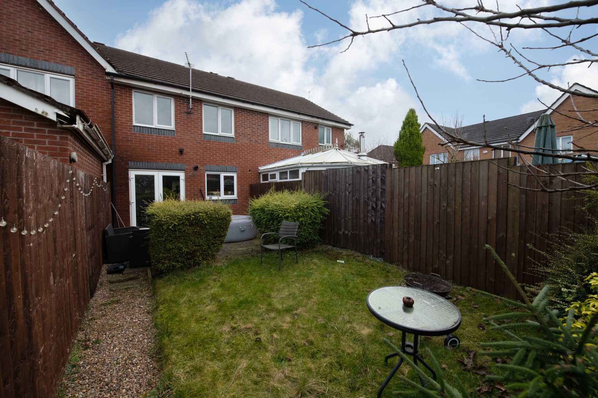 Additional Property Image 3 bedroom Mews to rent in Bury 13