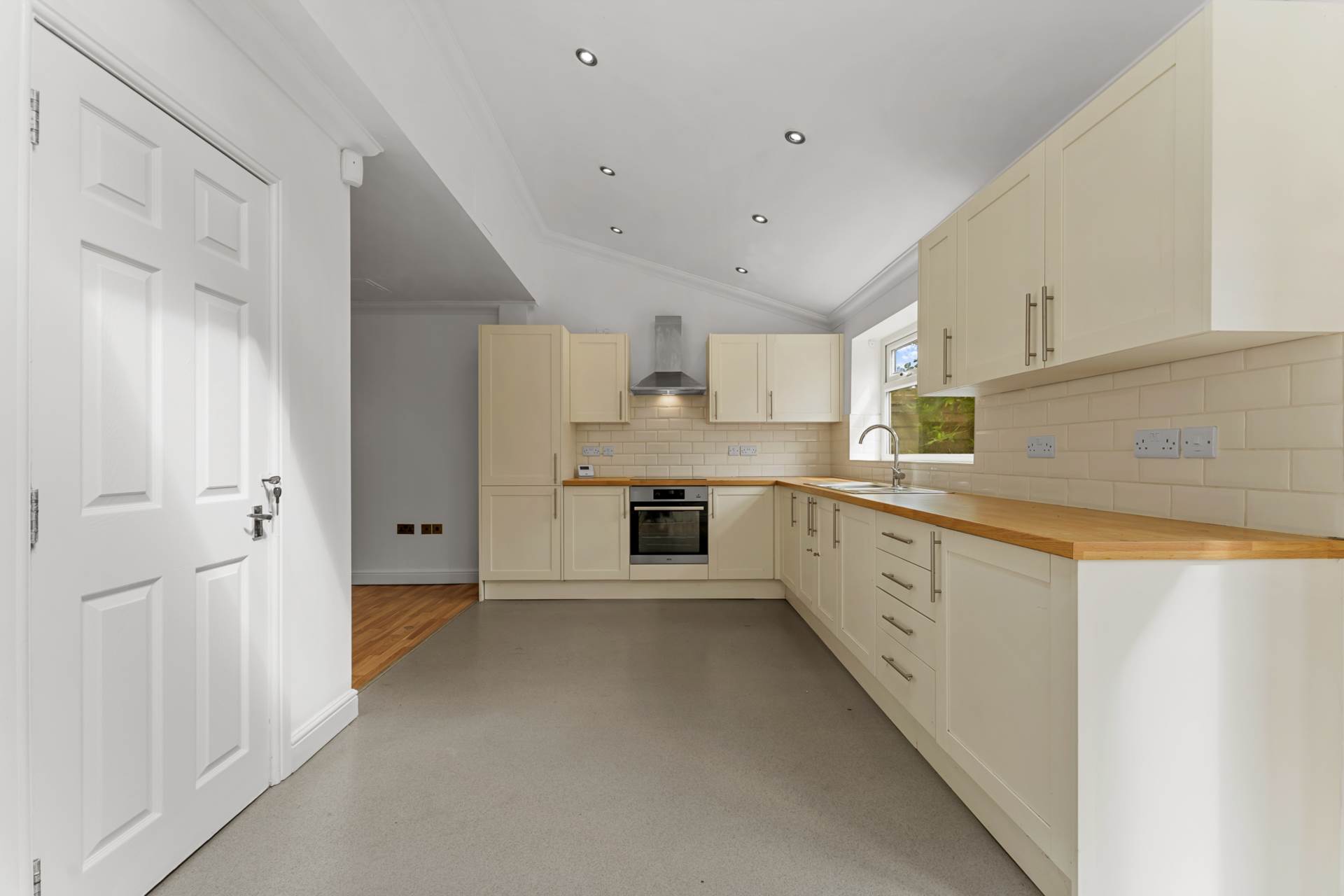 Additional Property Image 4 bedroom Detached to rent in Manchester 7