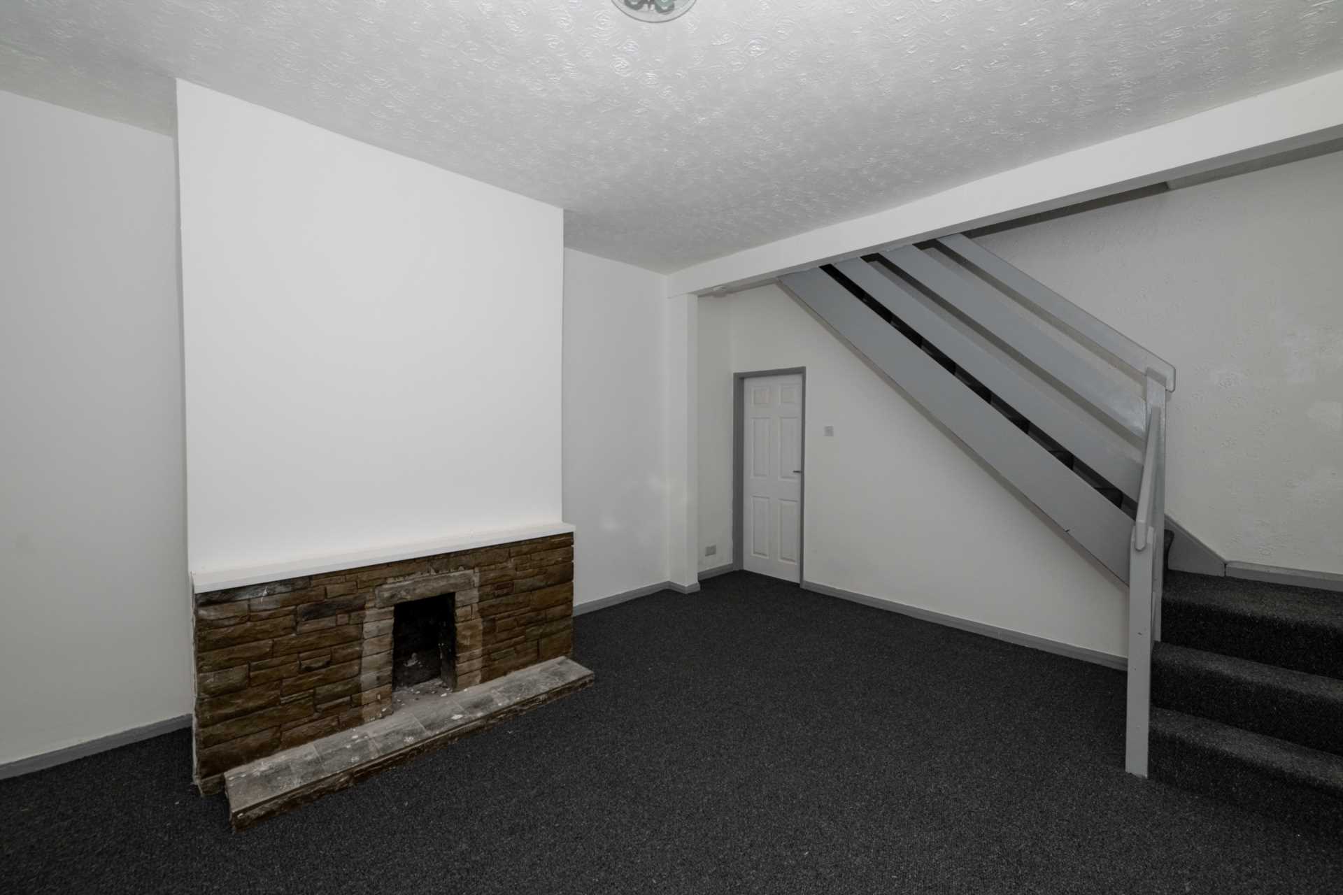 Additional Property Image 2 bedroom Terraced to rent in Manchester 2