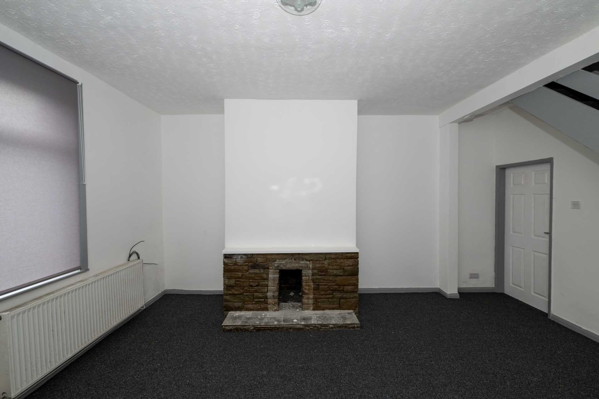 Additional Property Image 2 bedroom Terraced to rent in Manchester 3