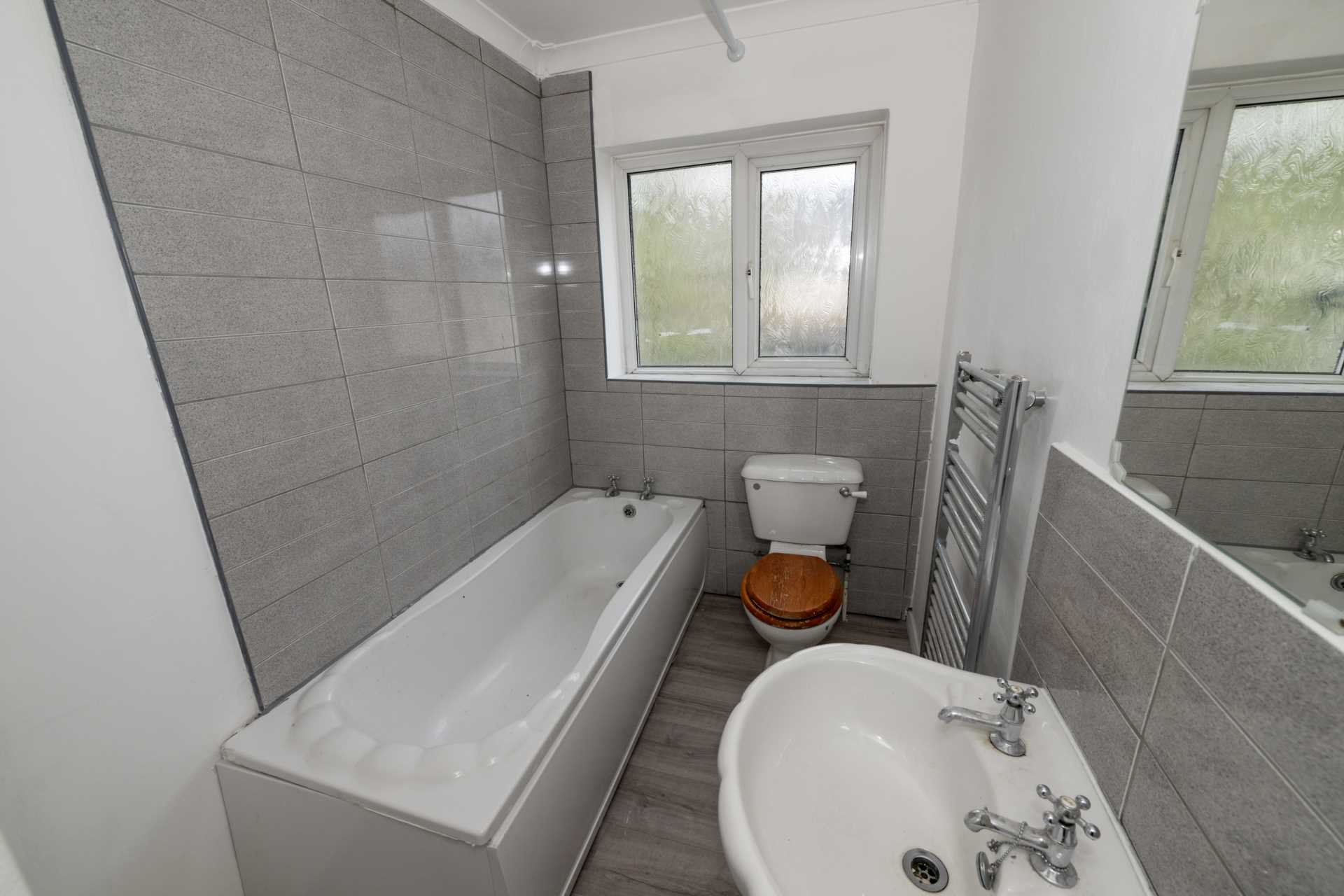 Additional Property Image 2 bedroom Terraced to rent in Manchester 10