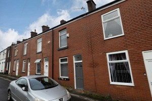 2 bedroom Terraced to rent in Manchester
