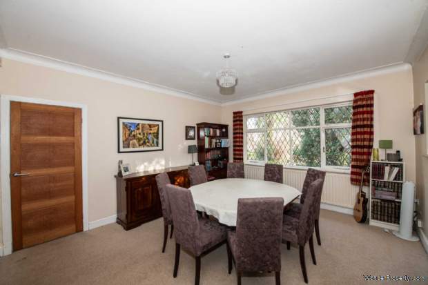 Additional Property Image 3 bedroom Detached for sale in Salford 4