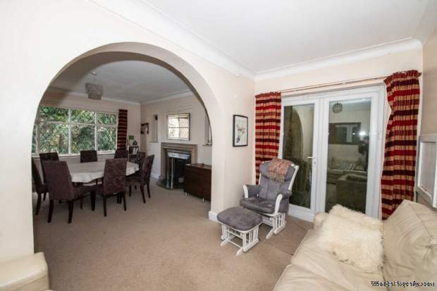 Additional Property Image 3 bedroom Detached for sale in Salford 5