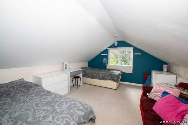 Additional Property Image 3 bedroom Detached for sale in Salford 20