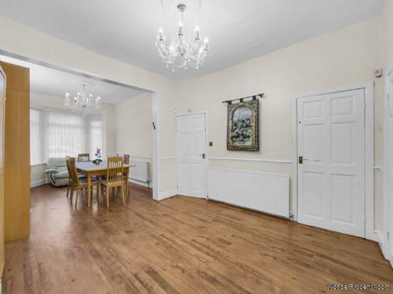 Additional Property Image 3 bedroom Terraced for sale in Salford 3