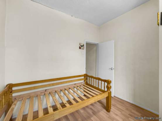 Additional Property Image 3 bedroom Terraced for sale in Salford 14