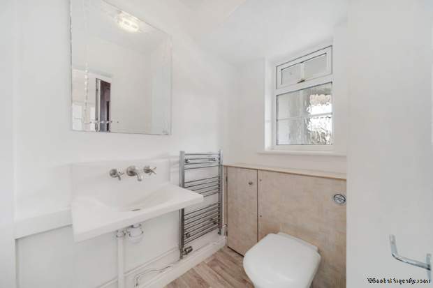 Additional Property Image 6 bedroom Detached for sale in Manchester 6