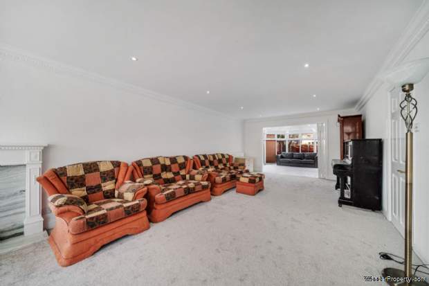 Additional Property Image 6 bedroom Detached for sale in Manchester 16