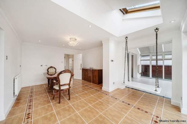 Additional Property Image 6 bedroom Detached for sale in Manchester 9