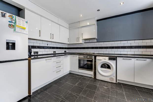 Additional Property Image 3 bedroom Mews for sale in Salford 6