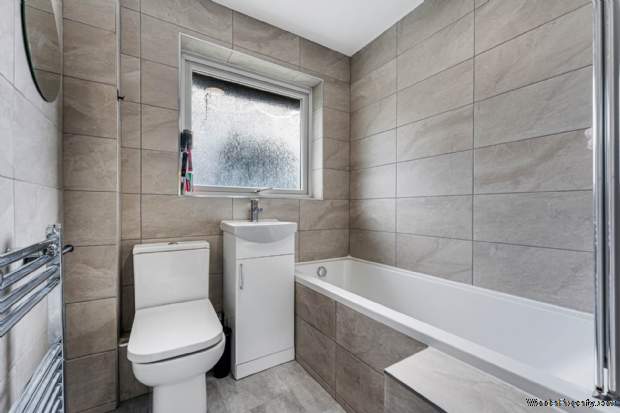 Additional Property Image 3 bedroom Mews for sale in Salford 15