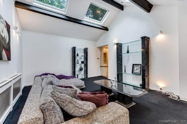 Additional Property Image 3 bedroom Detached for sale in Manchester 15
