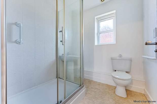 Additional Property Image 2 bedroom Semi Detached for sale in Salford 8
