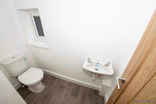 Additional Property Image 3 bedroom Semi Detached for sale in Manchester 12