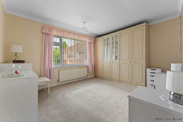 Additional Property Image 3 bedroom Bungalow for sale in Bury 10