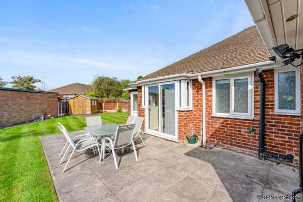 Additional Property Image 3 bedroom Bungalow for sale in Bury 18