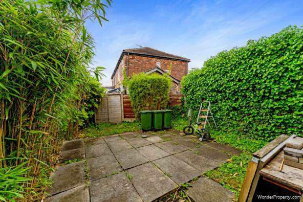 Additional Property Image 3 bedroom Semi Detached for sale in Manchester 10