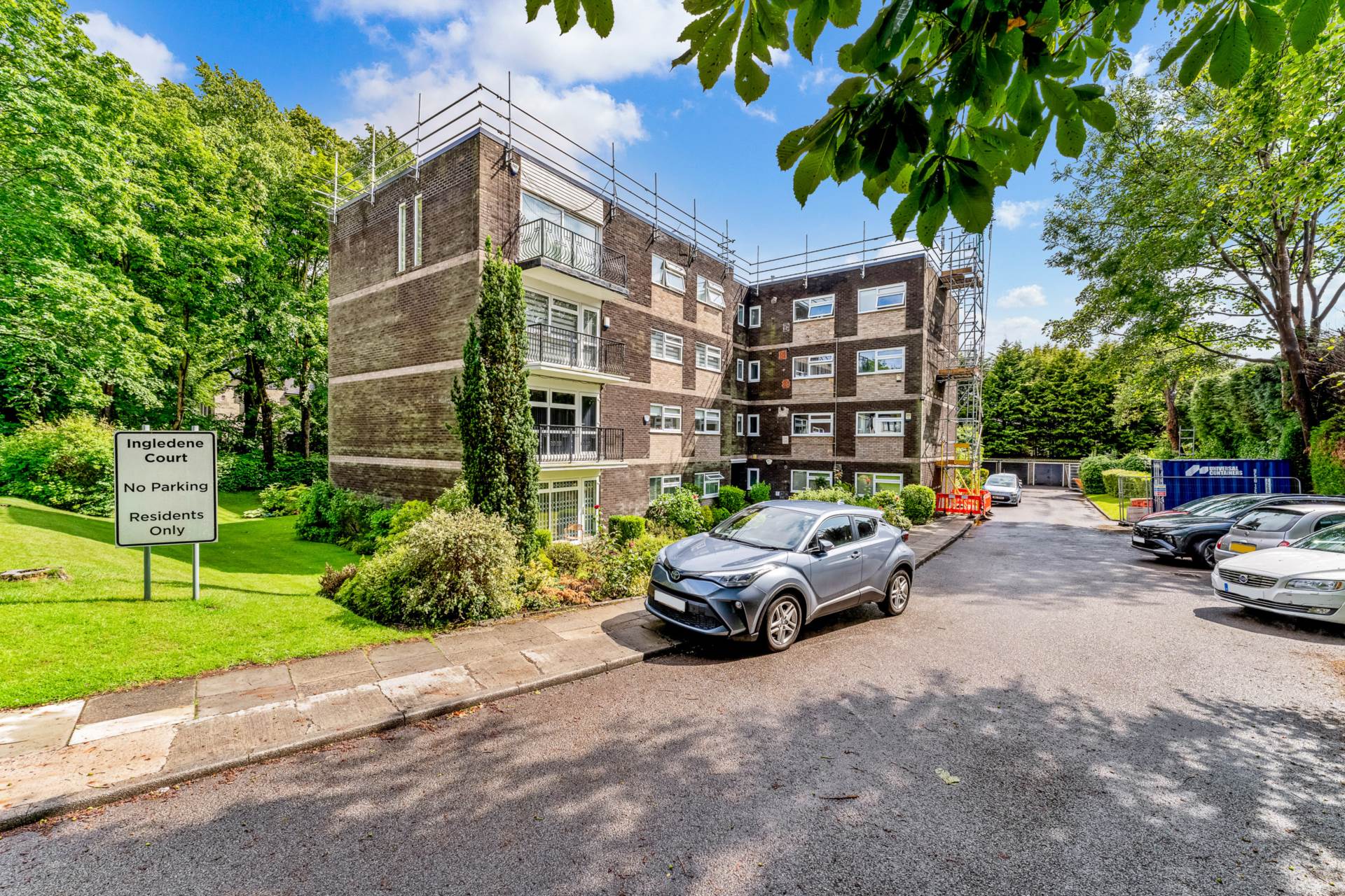 2 bedroom Apartment for sale in Salford