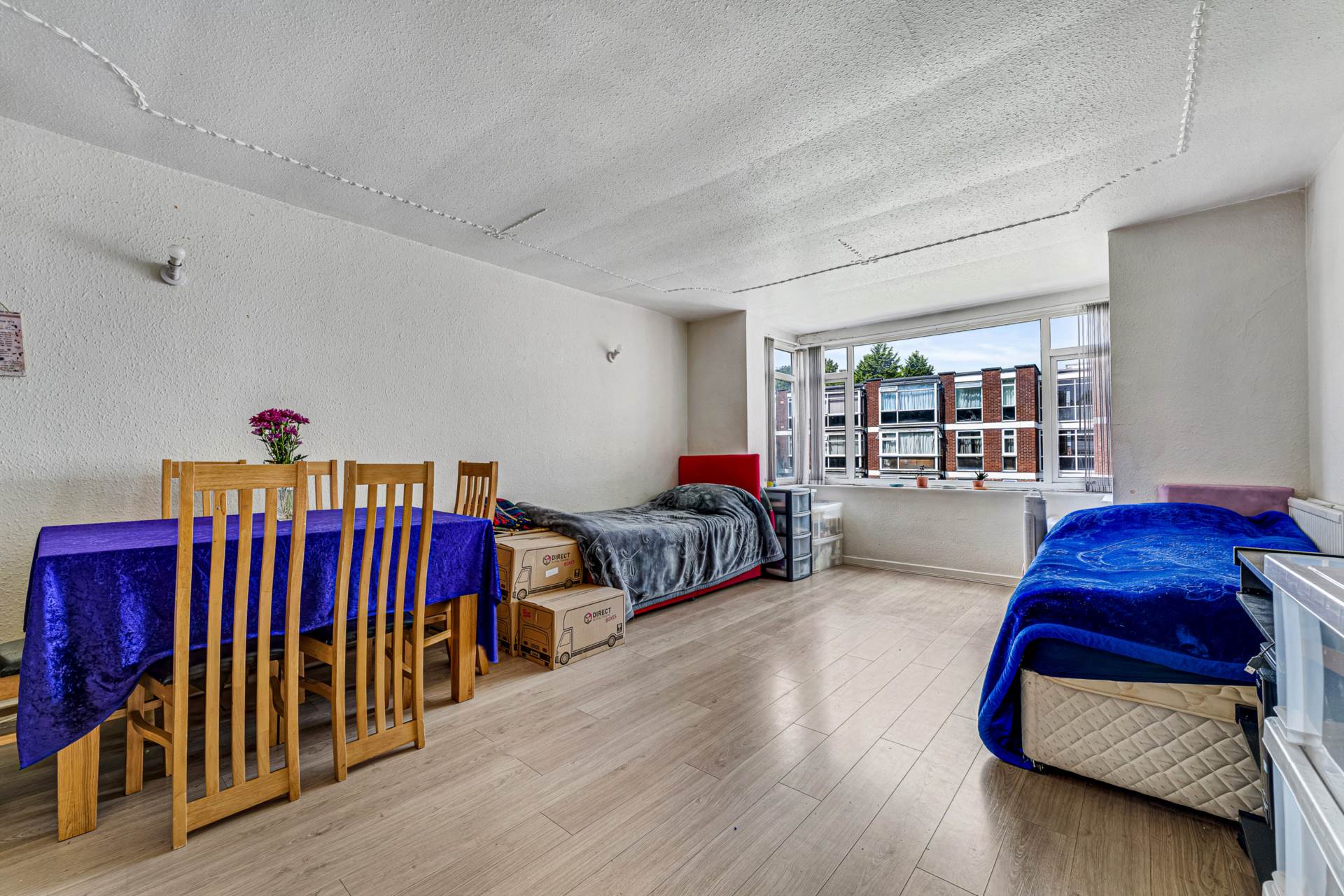 Additional Property Image 2 bedroom Flat for sale in Salford 5