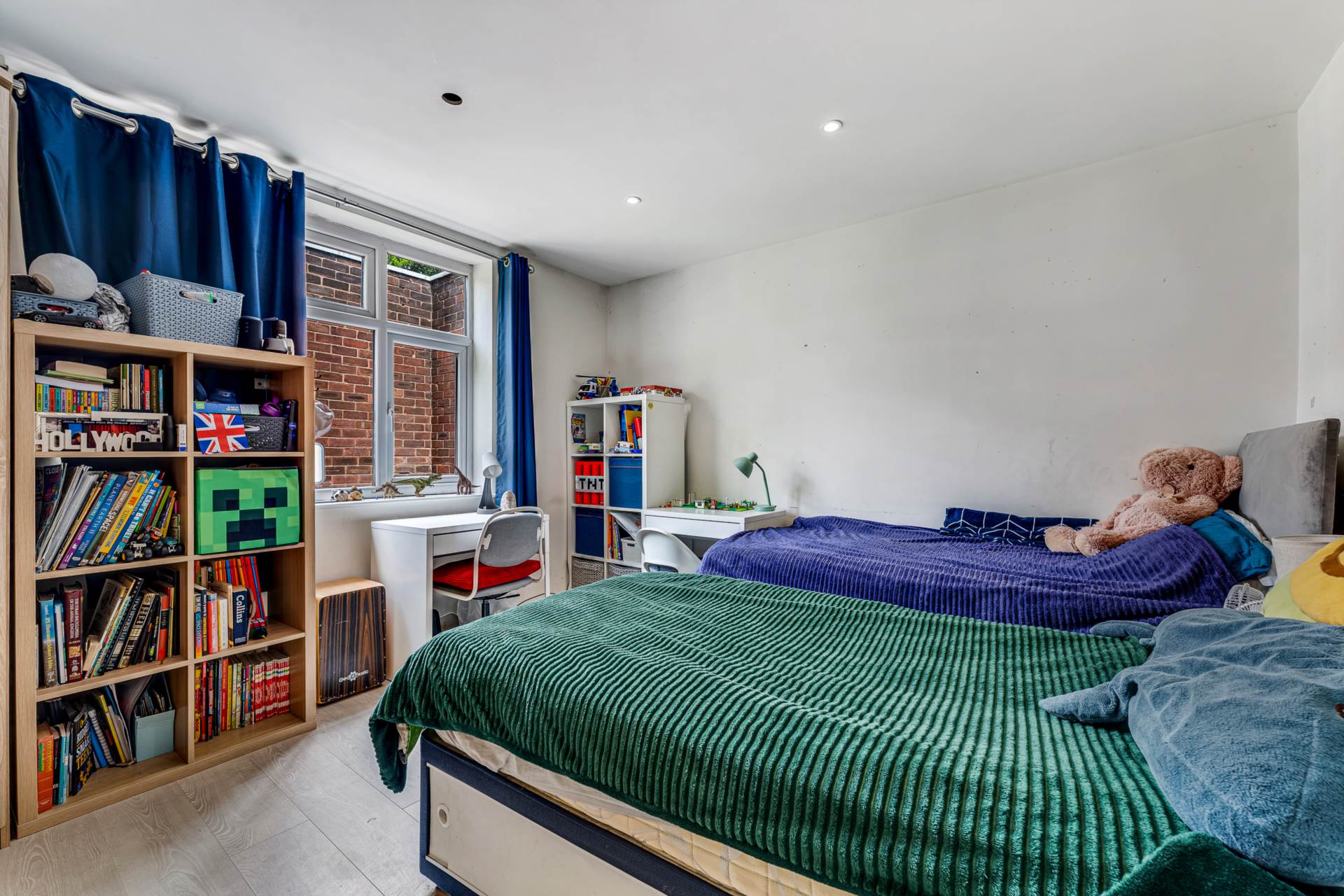 Additional Property Image 2 bedroom Flat for sale in Salford 8