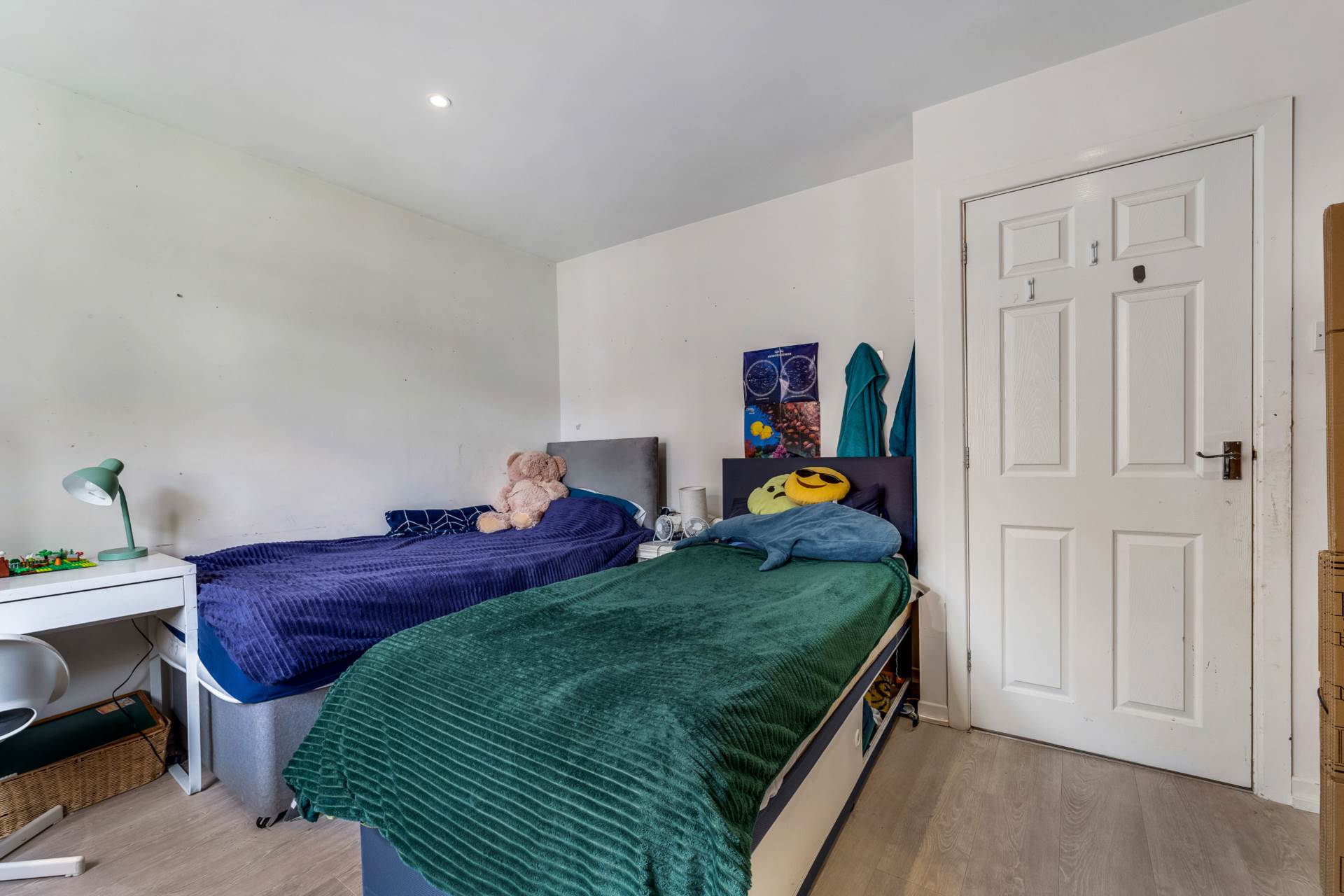Additional Property Image 2 bedroom Flat for sale in Salford 9