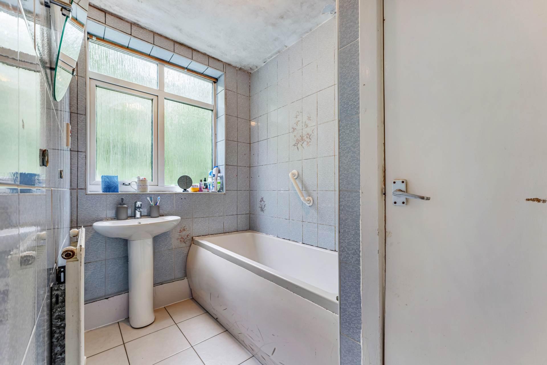 Additional Property Image 2 bedroom Flat for sale in Salford 13