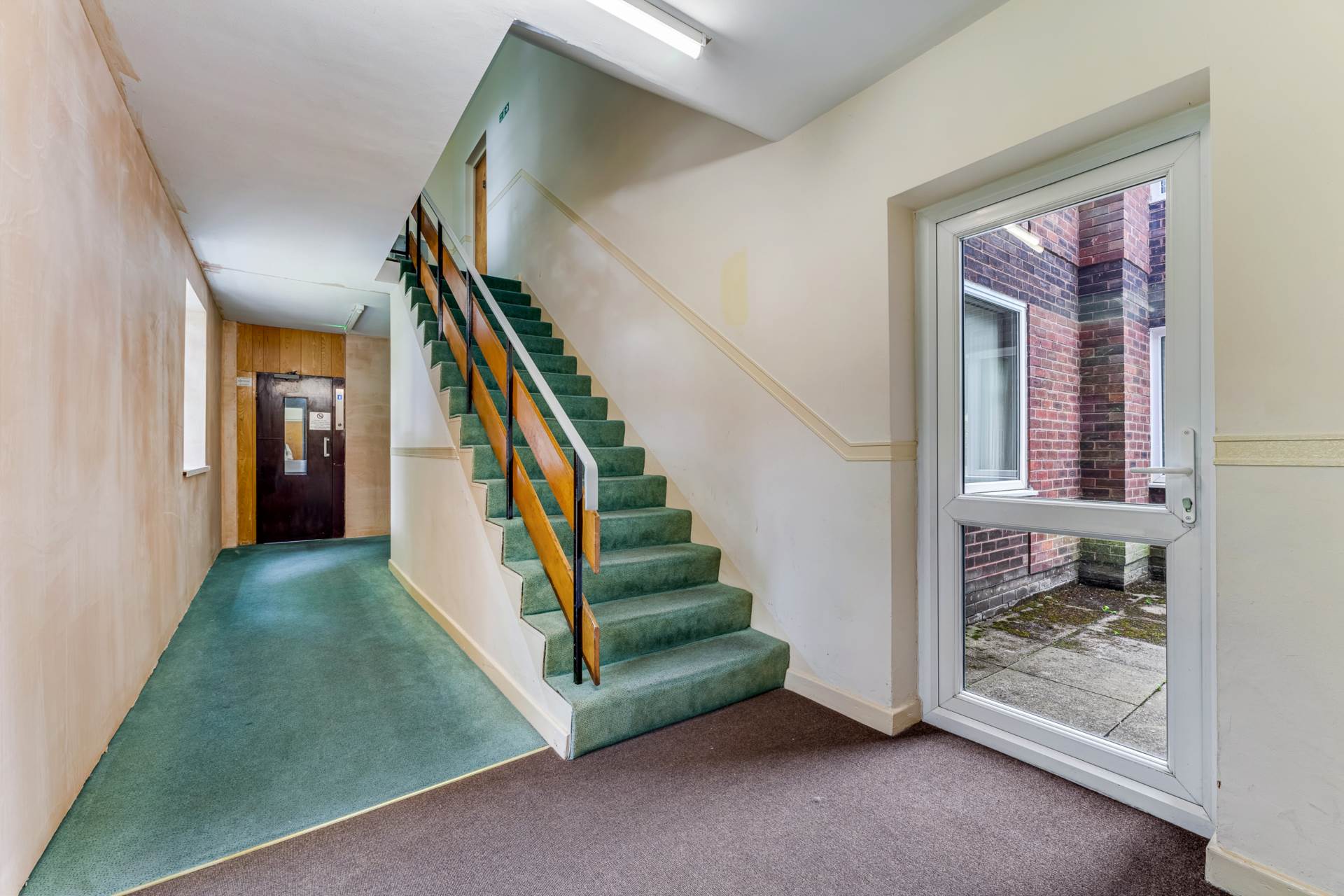 Additional Property Image 2 bedroom Flat for sale in Salford 16
